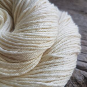 Worsted Fine Merino 4-ply